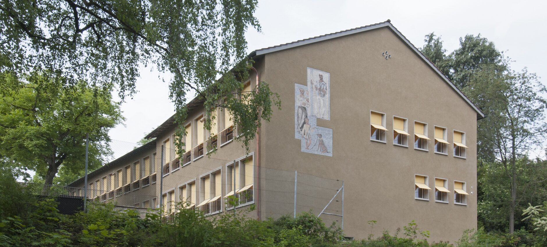 H-10.jpg